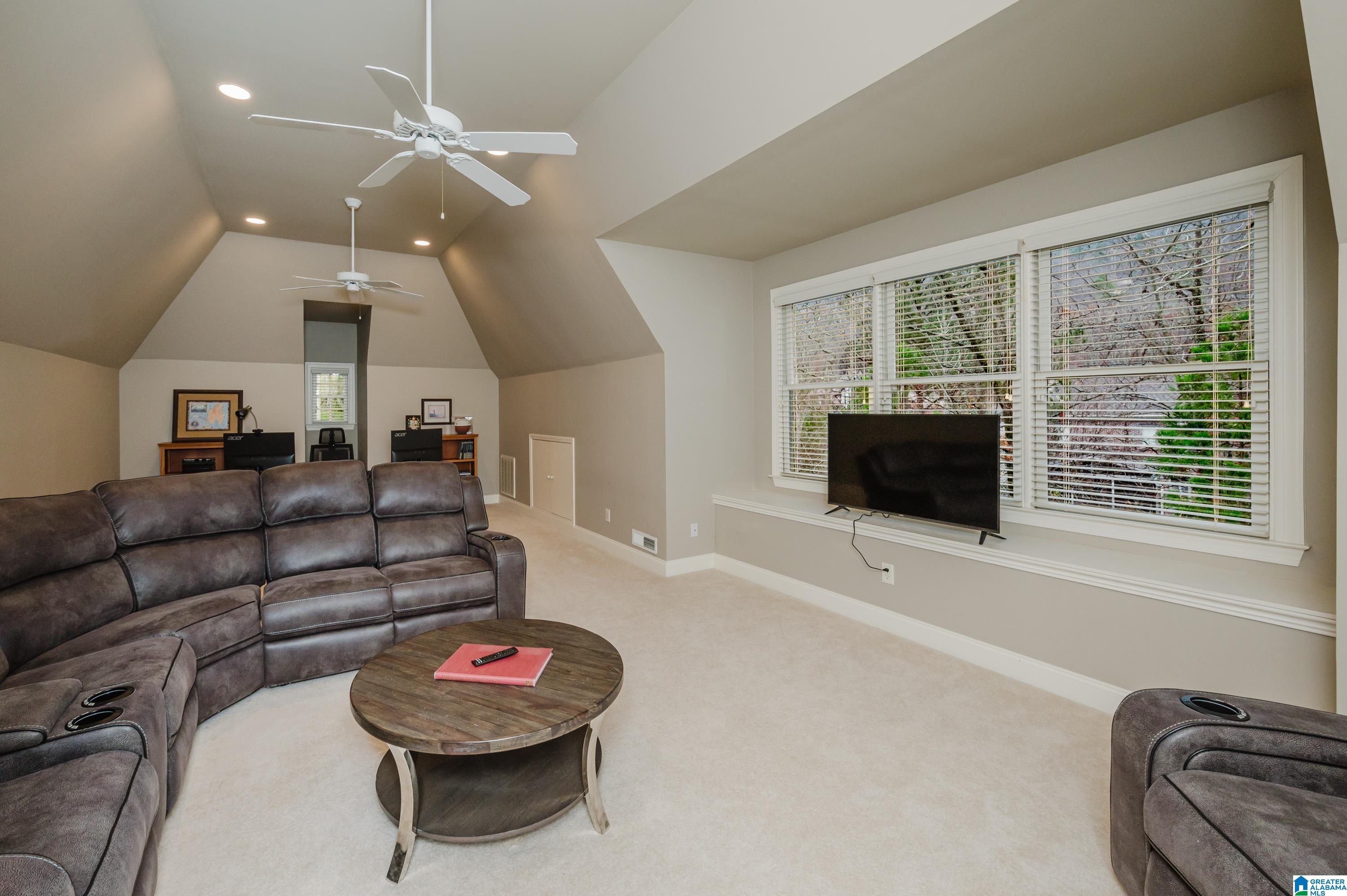 Hoover, Alabama, 35242, United States, 5 Bedrooms Bedrooms, ,5 BathroomsBathrooms,Residential,Active,2007294