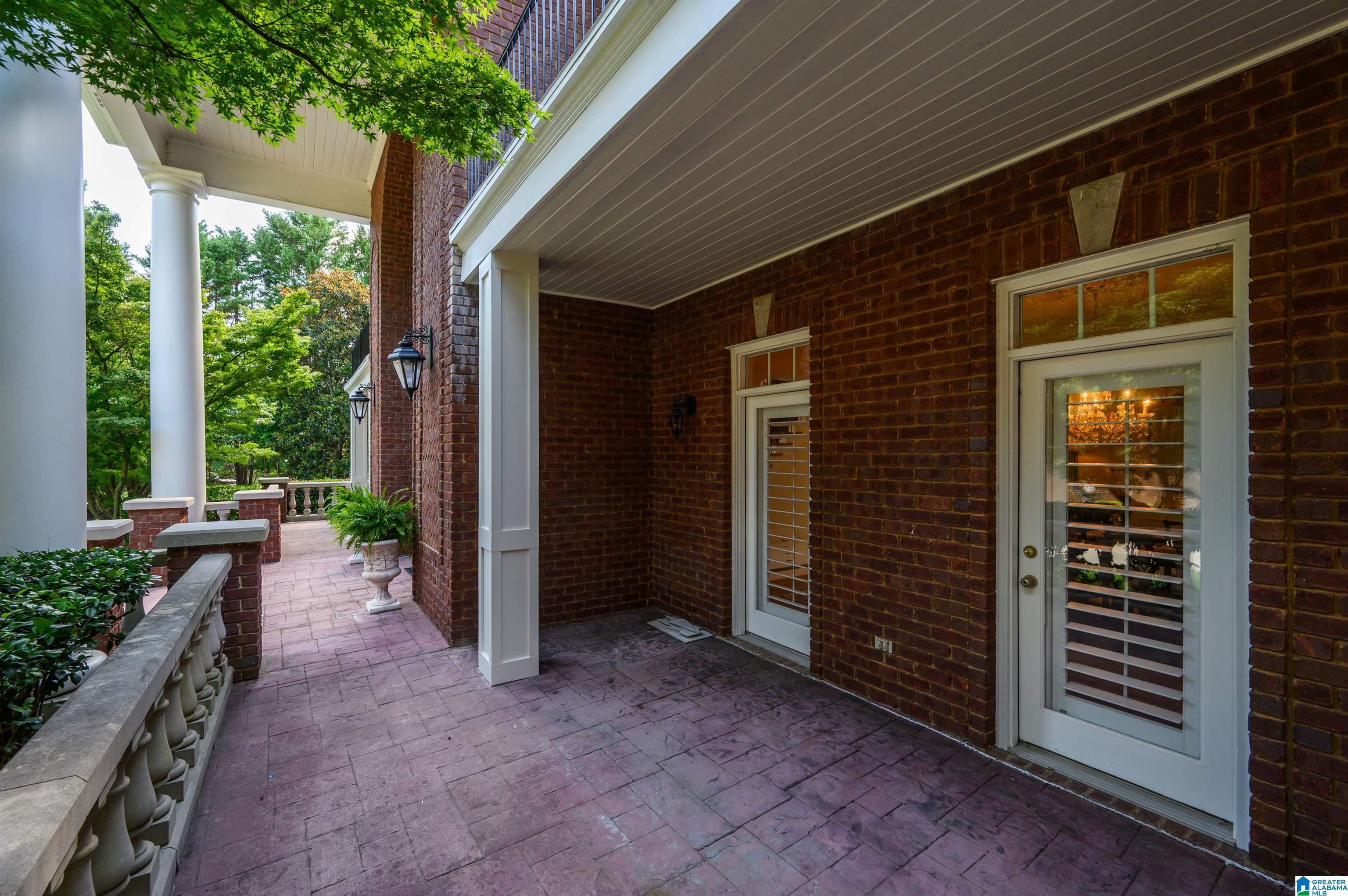 Hoover, Alabama, 35242, United States, ,9 BathroomsBathrooms,Residential,Active,1894783