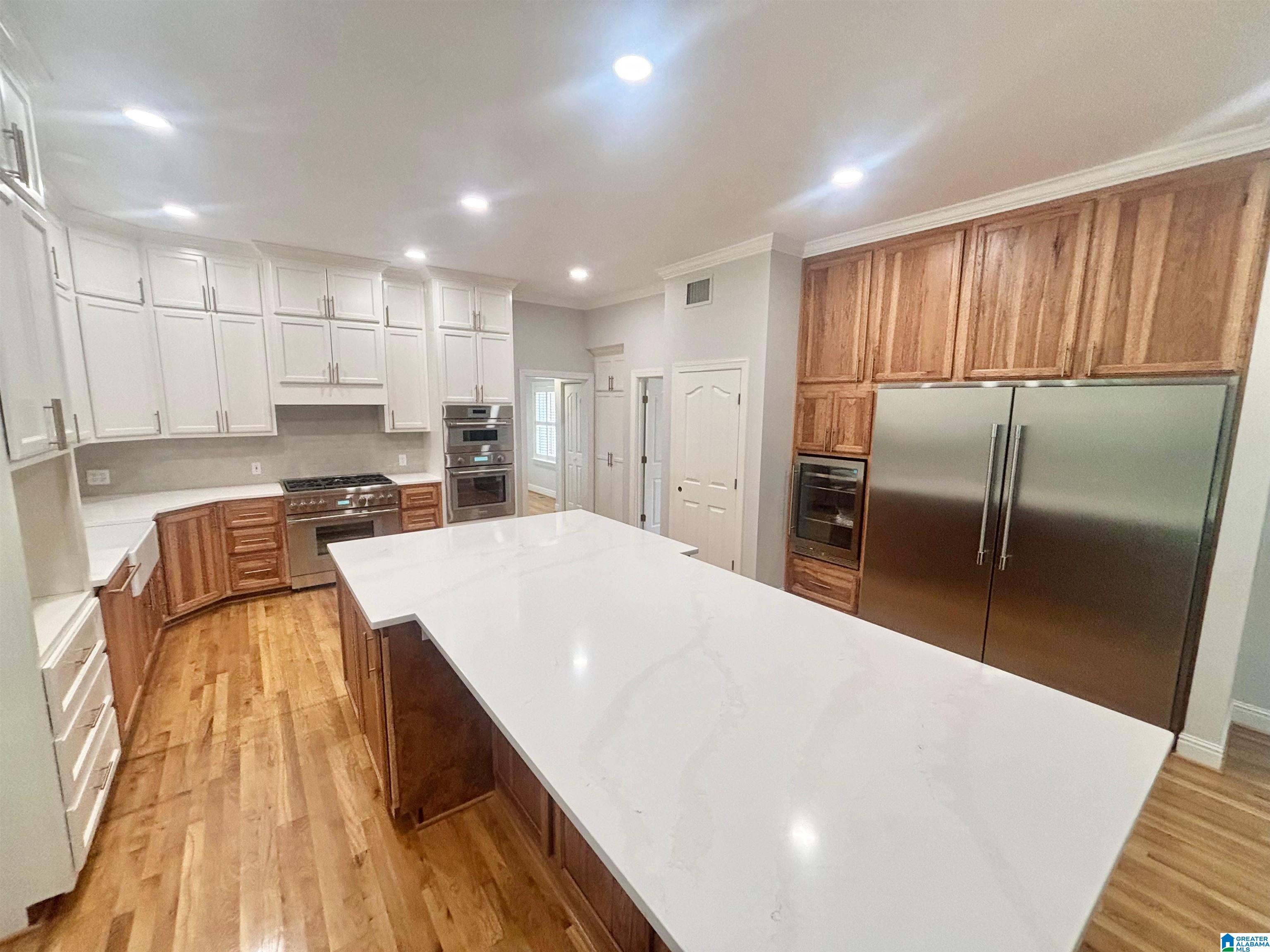 Birmingham, Alabama, 35242, United States, 5 Bedrooms Bedrooms, ,5 BathroomsBathrooms,Residential,Active,1852725