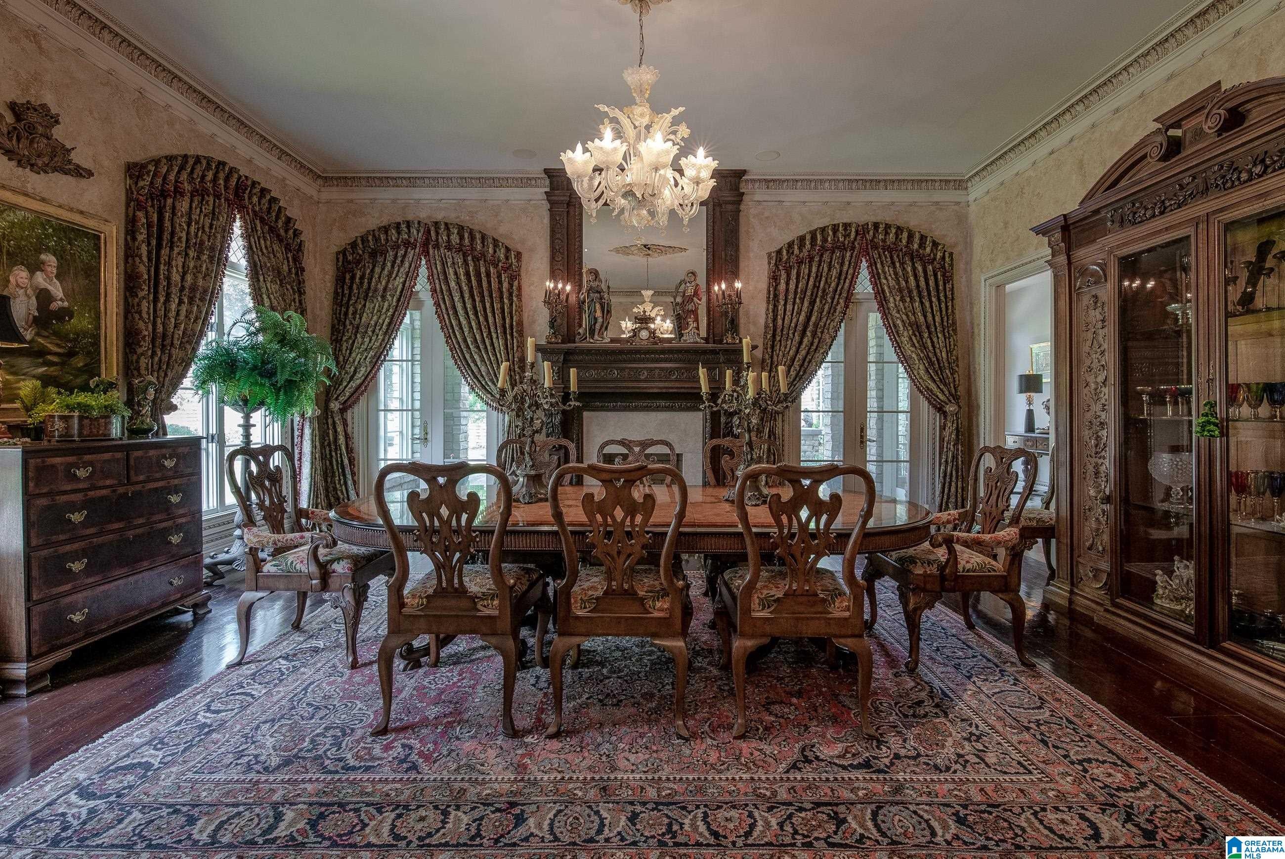Hoover, Alabama, 35242, United States, 6 Bedrooms Bedrooms, ,8 BathroomsBathrooms,Residential,Active,1711519