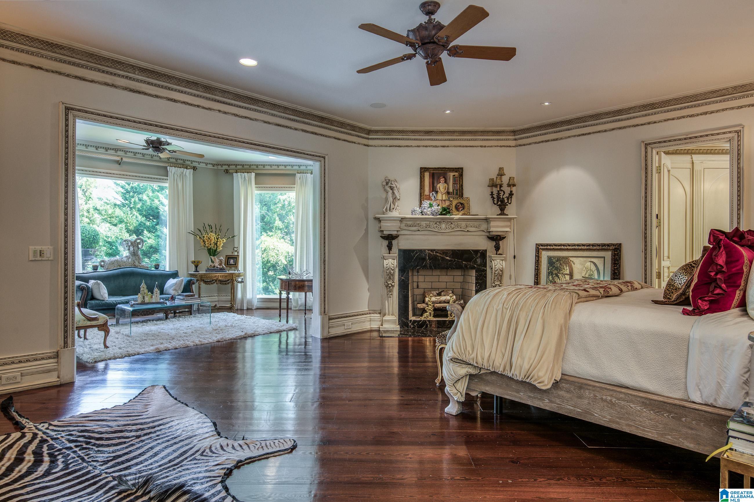 Hoover, Alabama, 35242, United States, 6 Bedrooms Bedrooms, ,8 BathroomsBathrooms,Residential,Active,1711519