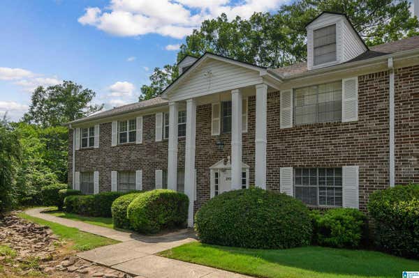 2100 MONTREAT LN APT B, VESTAVIA HILLS, AL 35216 - Image 1