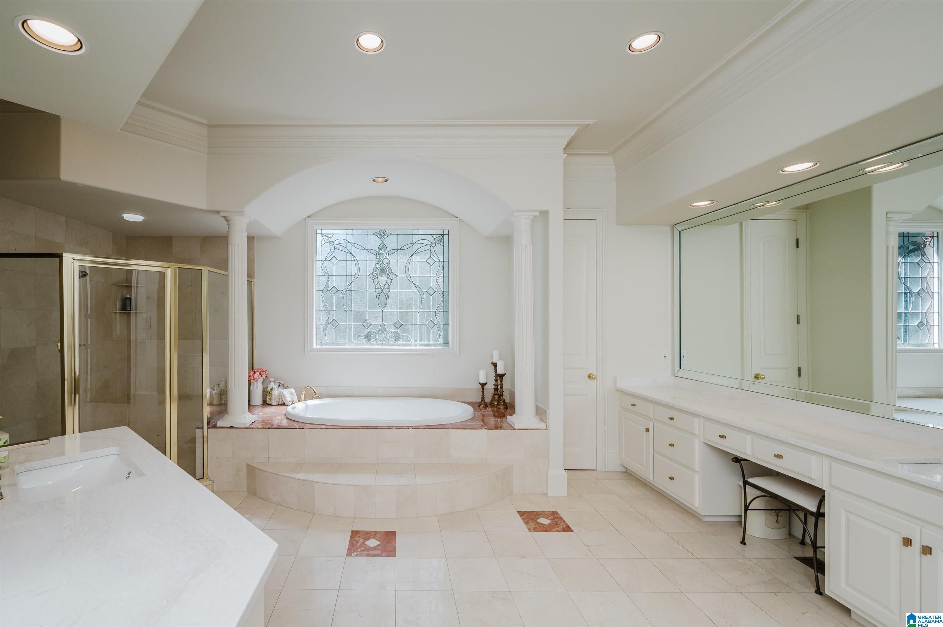 Hoover, Alabama, 35242, United States, ,9 BathroomsBathrooms,Residential,Active,1894783