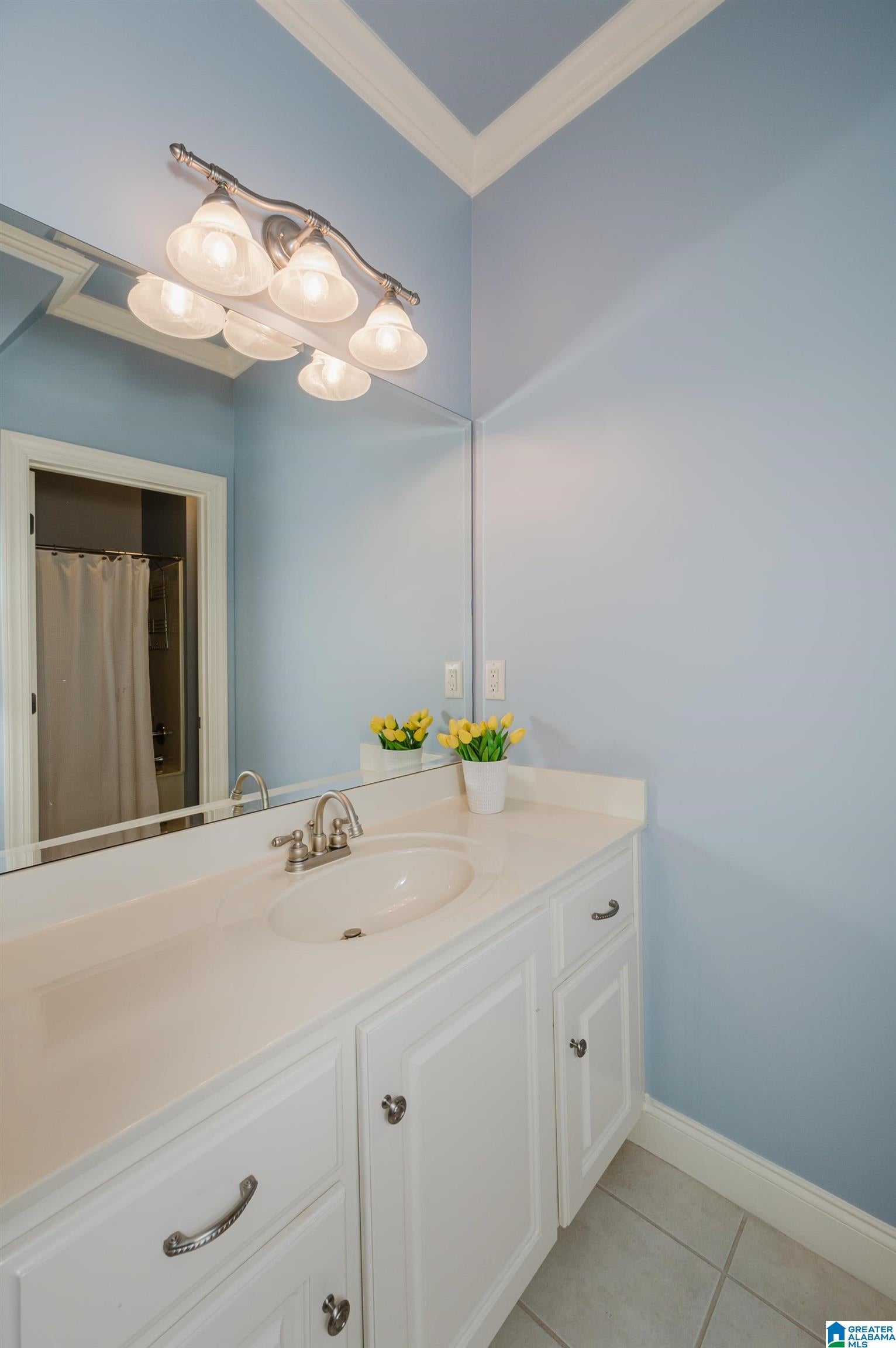 Hoover, Alabama, 35242, United States, 5 Bedrooms Bedrooms, ,5 BathroomsBathrooms,Residential,Active,2007294