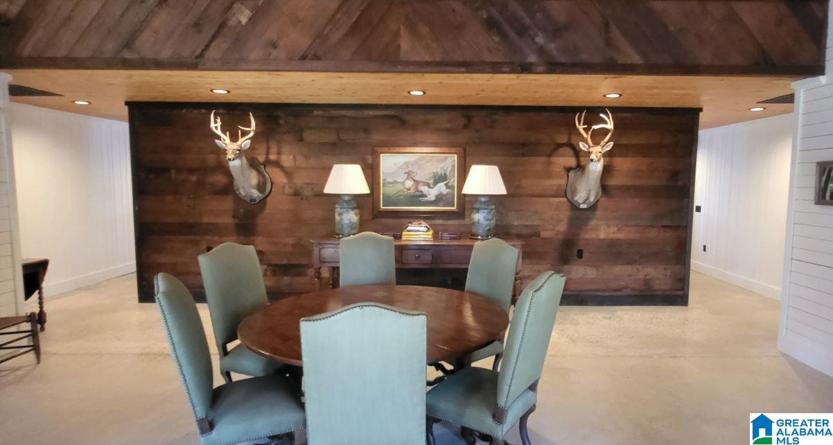 Eutaw, Alabama, 35462, United States, 5 Bedrooms Bedrooms, ,6 BathroomsBathrooms,Residential,Active,1995275