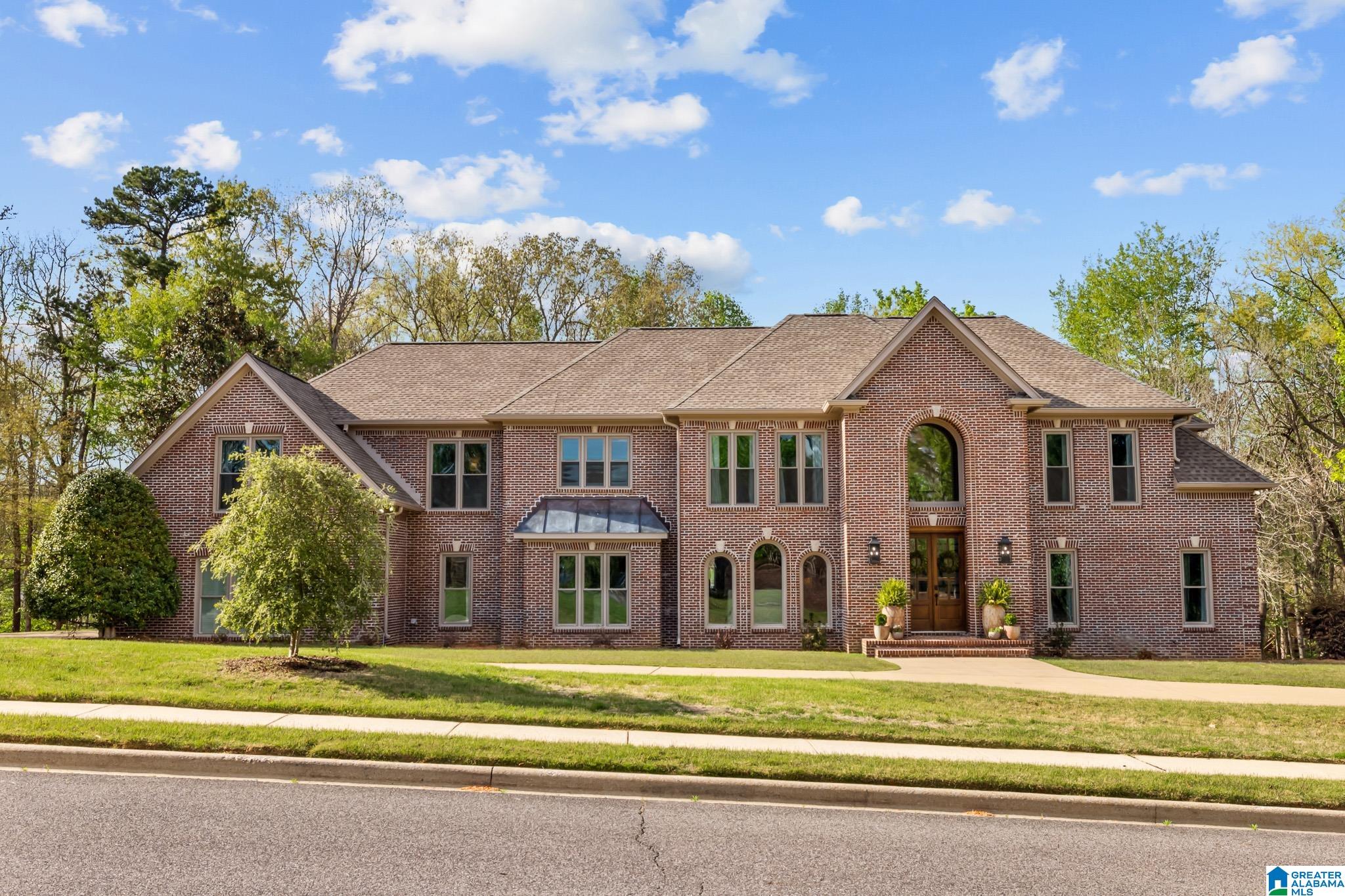Hoover, Alabama, 35244, United States, 4 Bedrooms Bedrooms, ,4 BathroomsBathrooms,Residential,Active,2035083