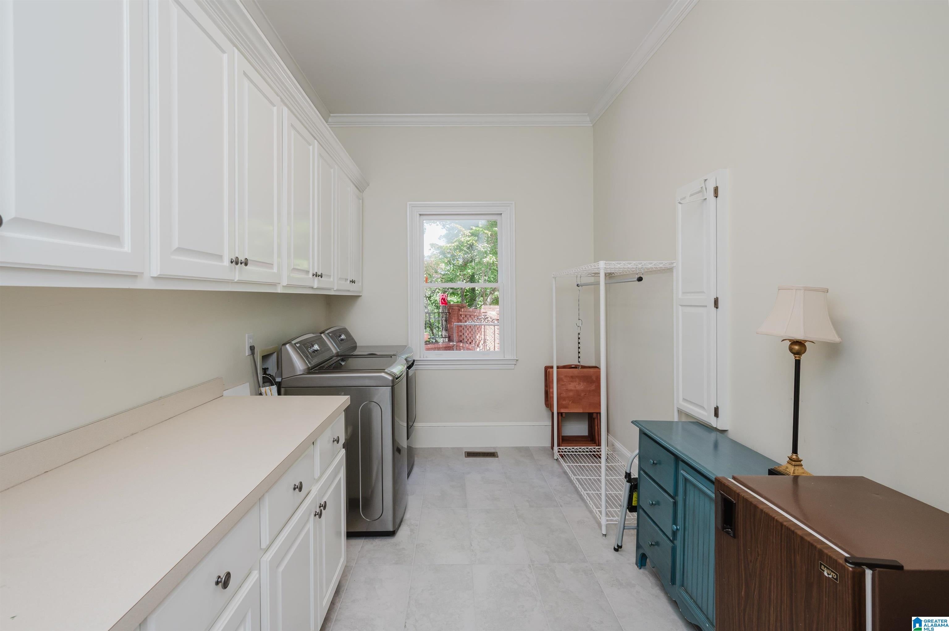 Hoover, Alabama, 35242, United States, ,9 BathroomsBathrooms,Residential,Active,1894783