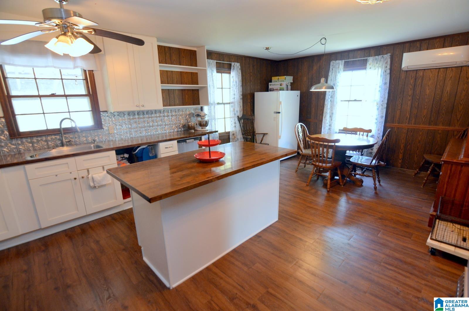 Wilsonville, Alabama, 35186, United States, ,3 BathroomsBathrooms,Residential,Contingent,1702998