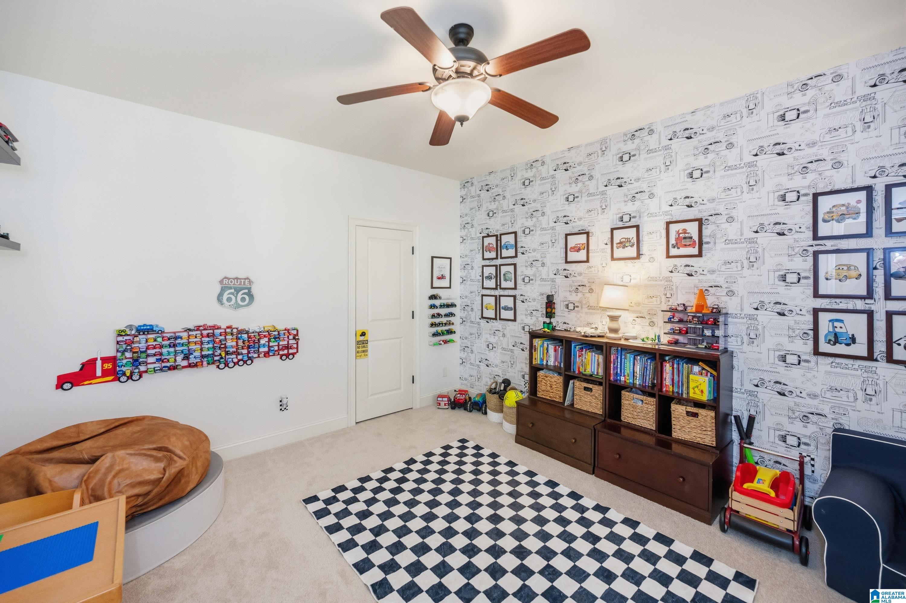 Hoover, Alabama, 35242, United States, 6 Bedrooms Bedrooms, ,5 BathroomsBathrooms,Residential,Active,2045036