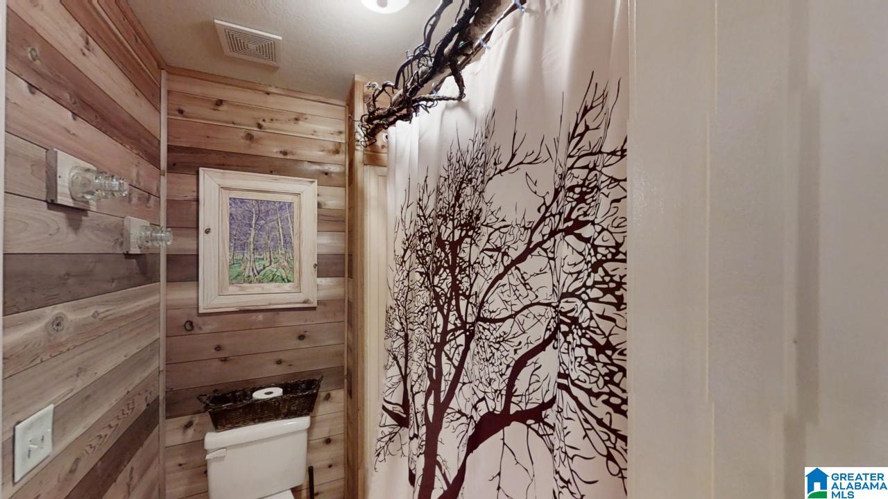 Crane Hill, Alabama, 35053, United States, 5 Bedrooms Bedrooms, ,4 BathroomsBathrooms,Residential,Active,2010198