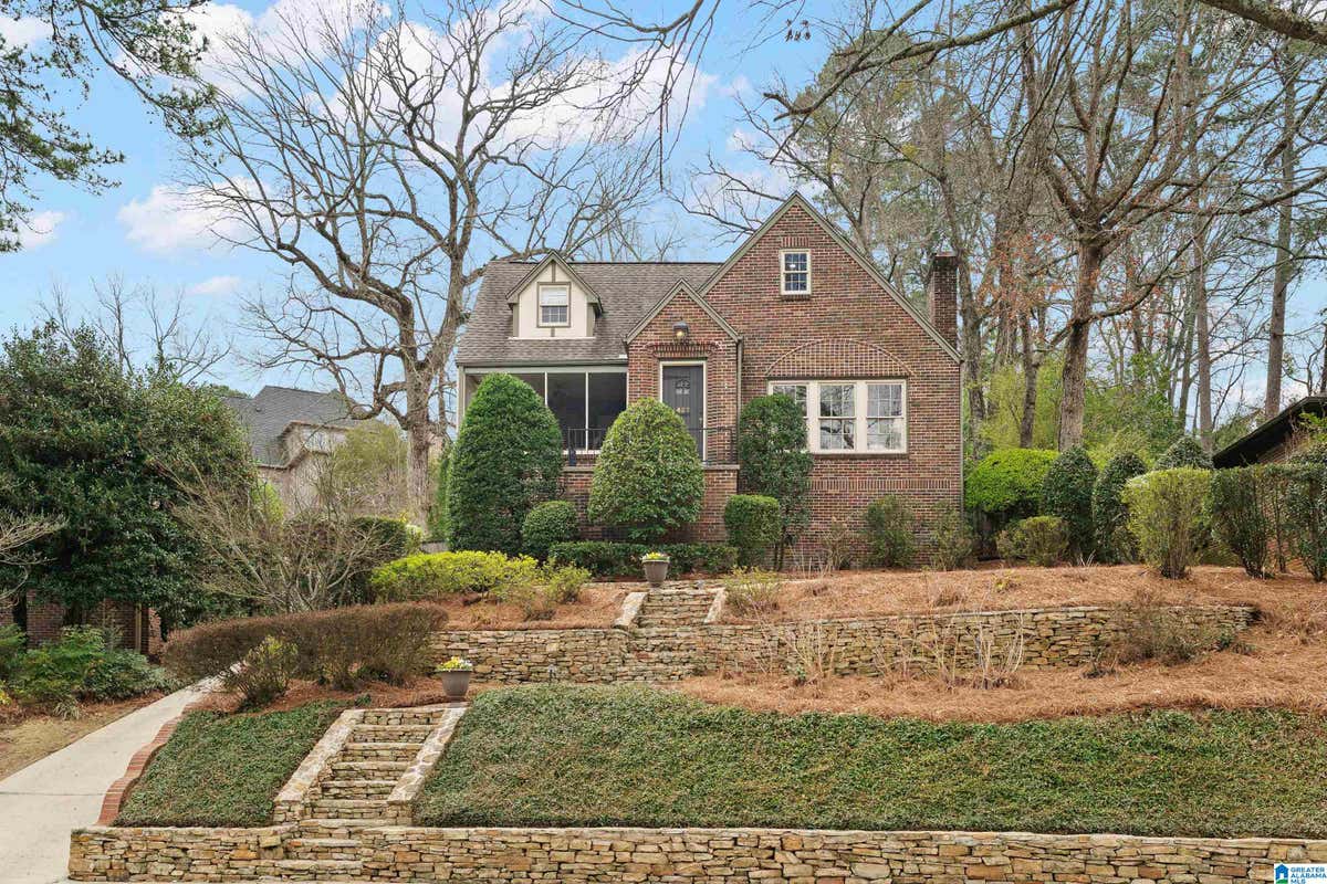 427 POINCIANA Dr