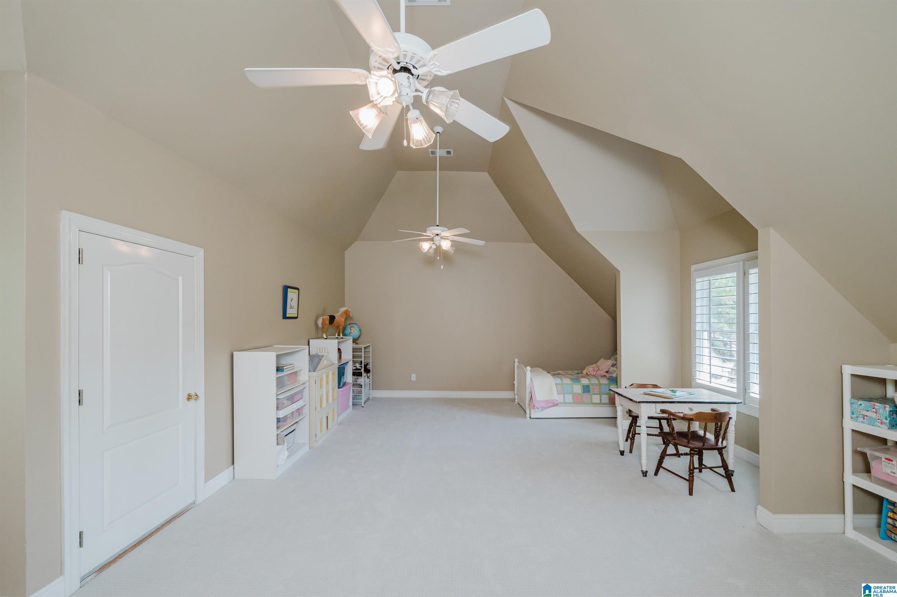 Hoover, Alabama, 35242, United States, ,9 BathroomsBathrooms,Residential,Active,1894783