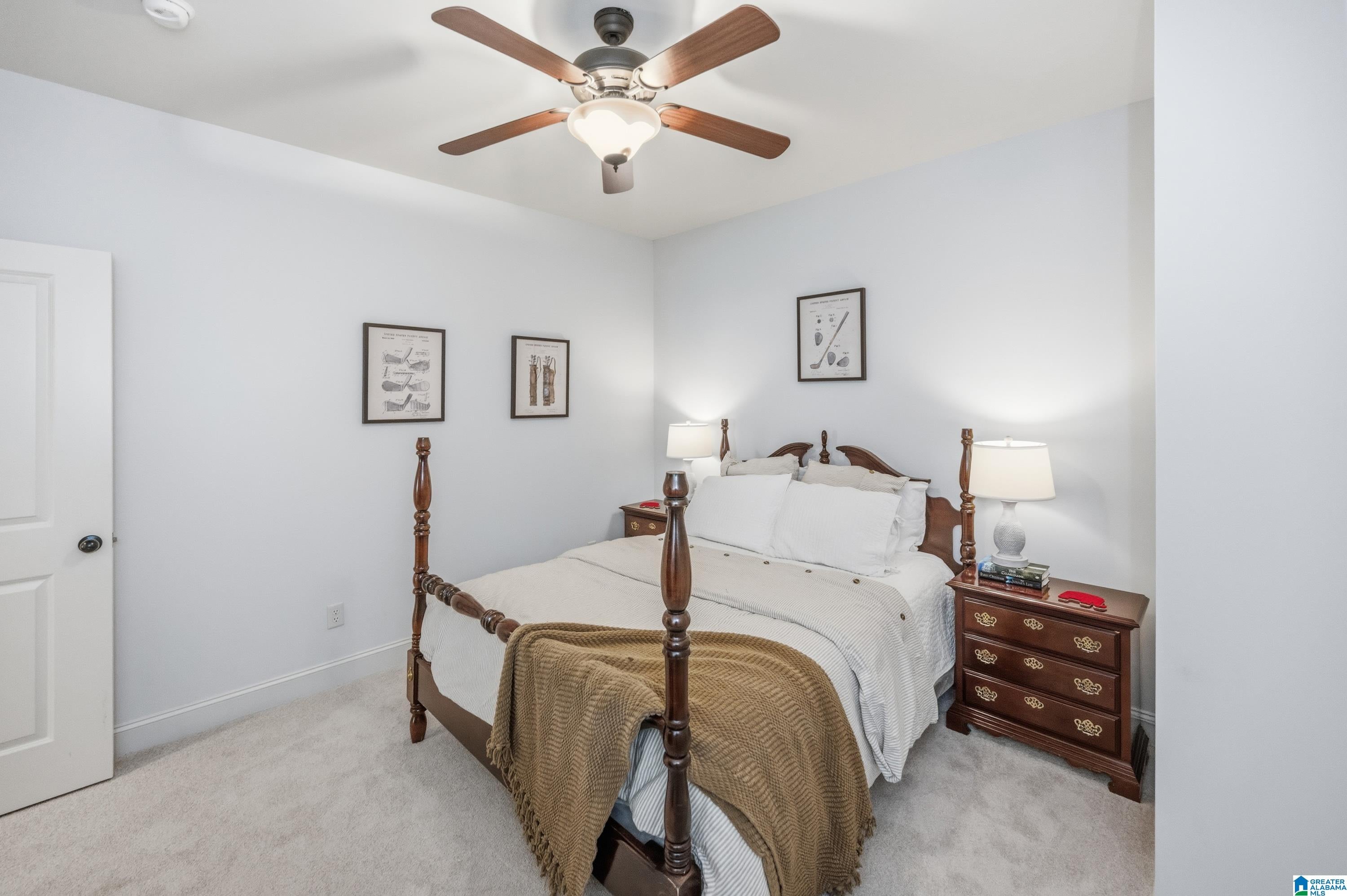 Hoover, Alabama, 35242, United States, 6 Bedrooms Bedrooms, ,5 BathroomsBathrooms,Residential,Active,2045036