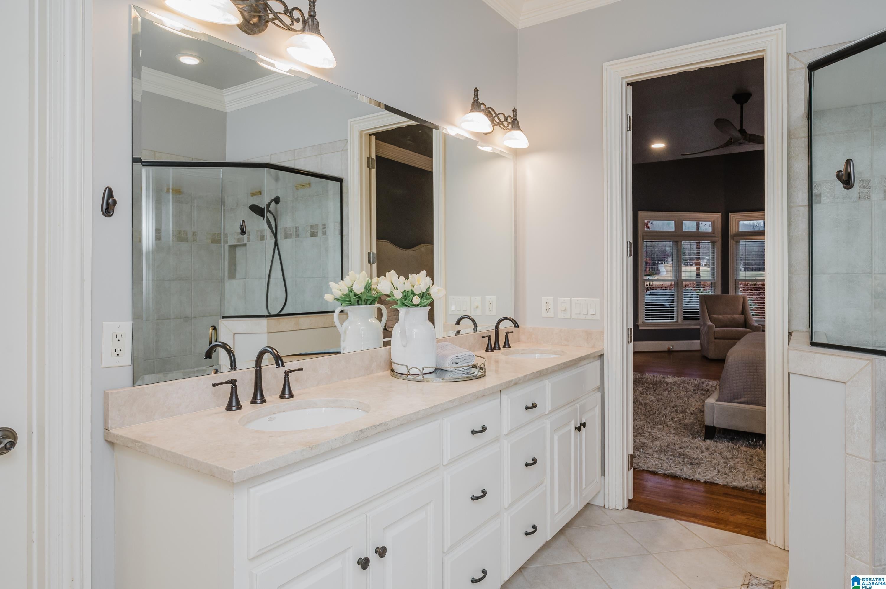 Hoover, Alabama, 35242, United States, 5 Bedrooms Bedrooms, ,5 BathroomsBathrooms,Residential,Active,2007294