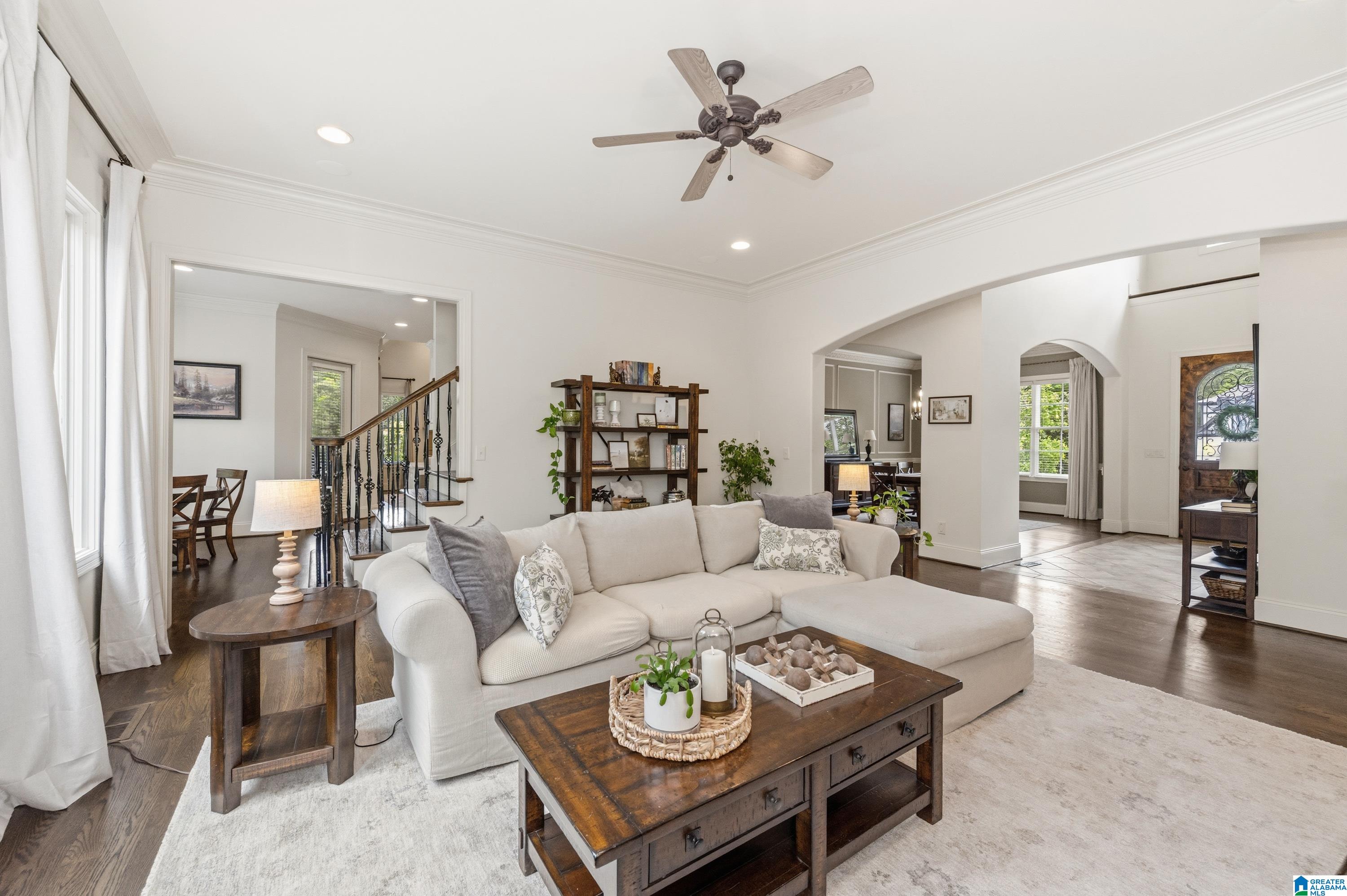 Hoover, Alabama, 35242, United States, 6 Bedrooms Bedrooms, ,5 BathroomsBathrooms,Residential,Active,2045036