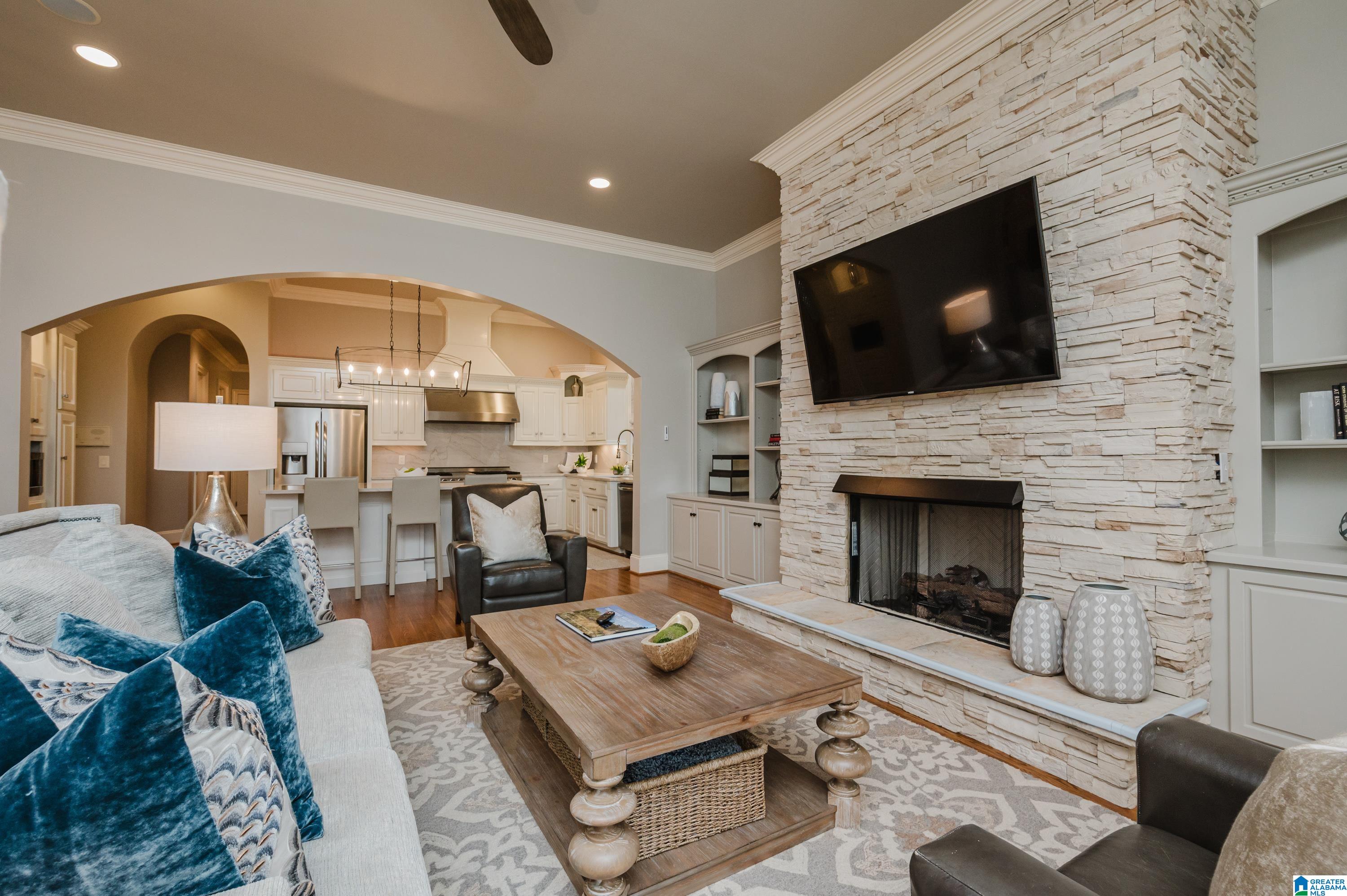 Hoover, Alabama, 35242, United States, 5 Bedrooms Bedrooms, ,5 BathroomsBathrooms,Residential,Active,2007294