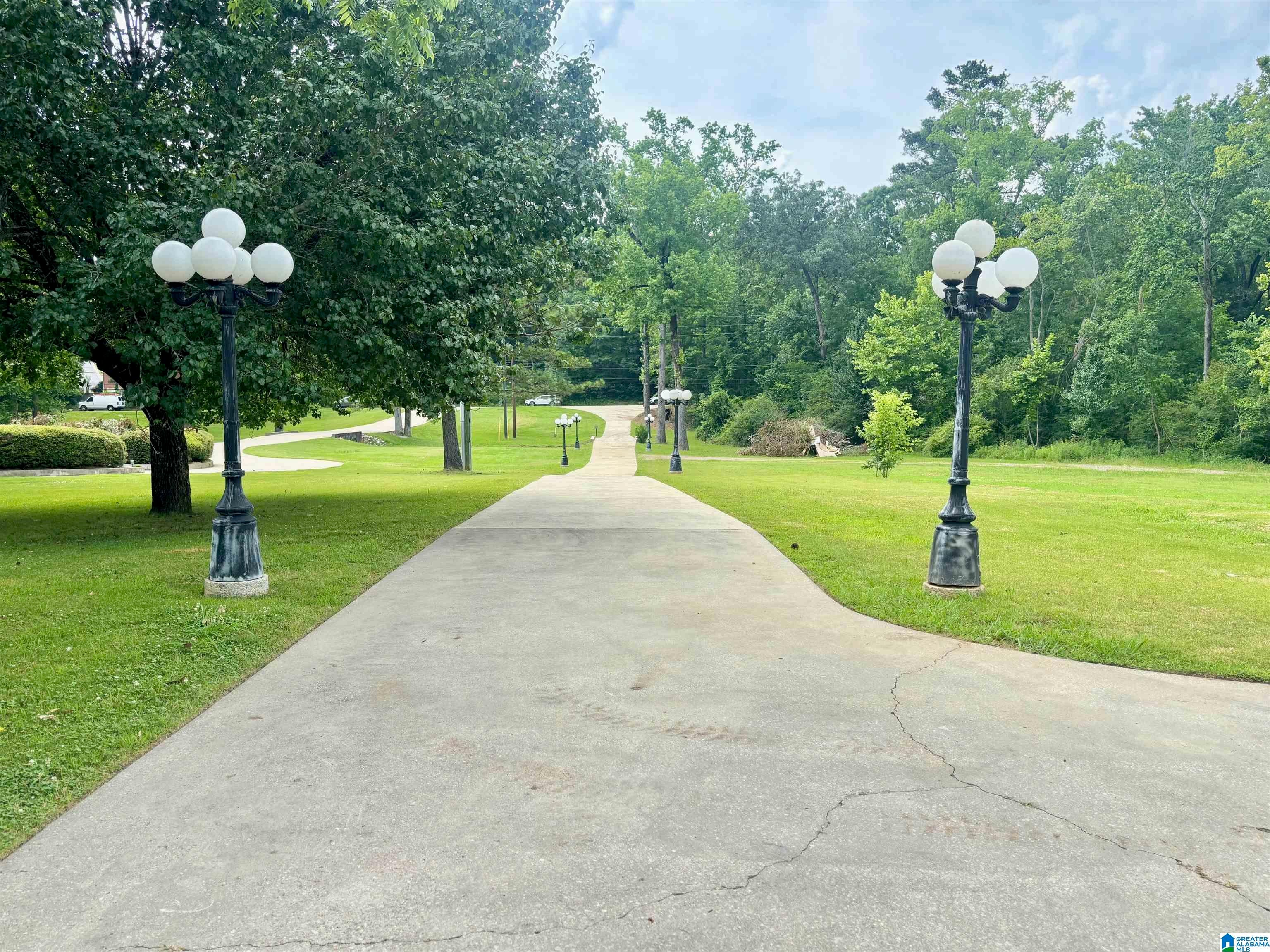Birmingham, Alabama, 35242, United States, 5 Bedrooms Bedrooms, ,5 BathroomsBathrooms,Residential,Active,1852725