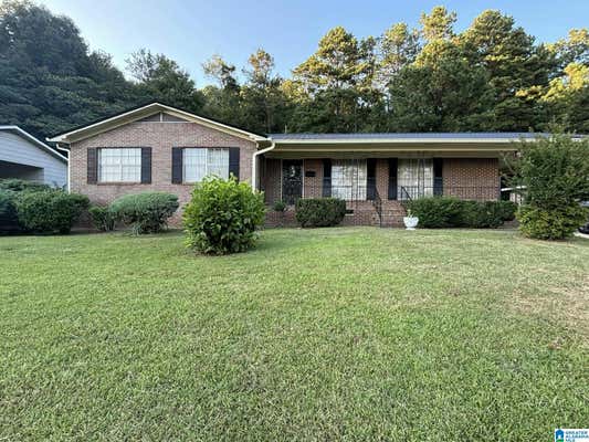 1114 MOUNTAIN BROOK DR, GADSDEN, AL 35901 - Image 1