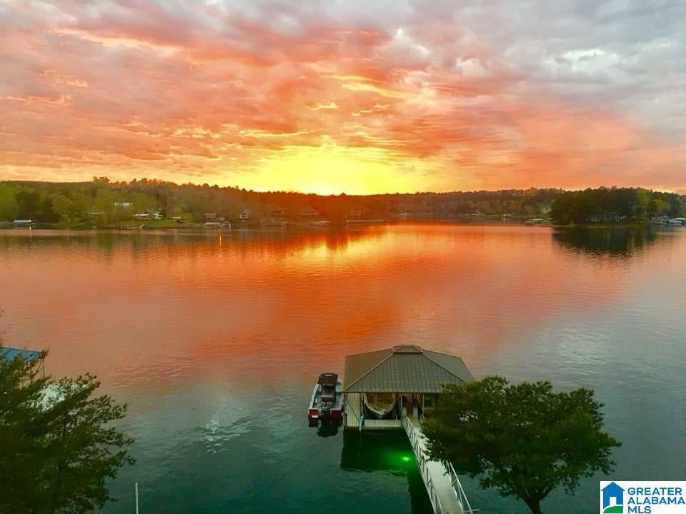 Crane Hill, Alabama, 35053, United States, 5 Bedrooms Bedrooms, ,4 BathroomsBathrooms,Residential,Active,2010198