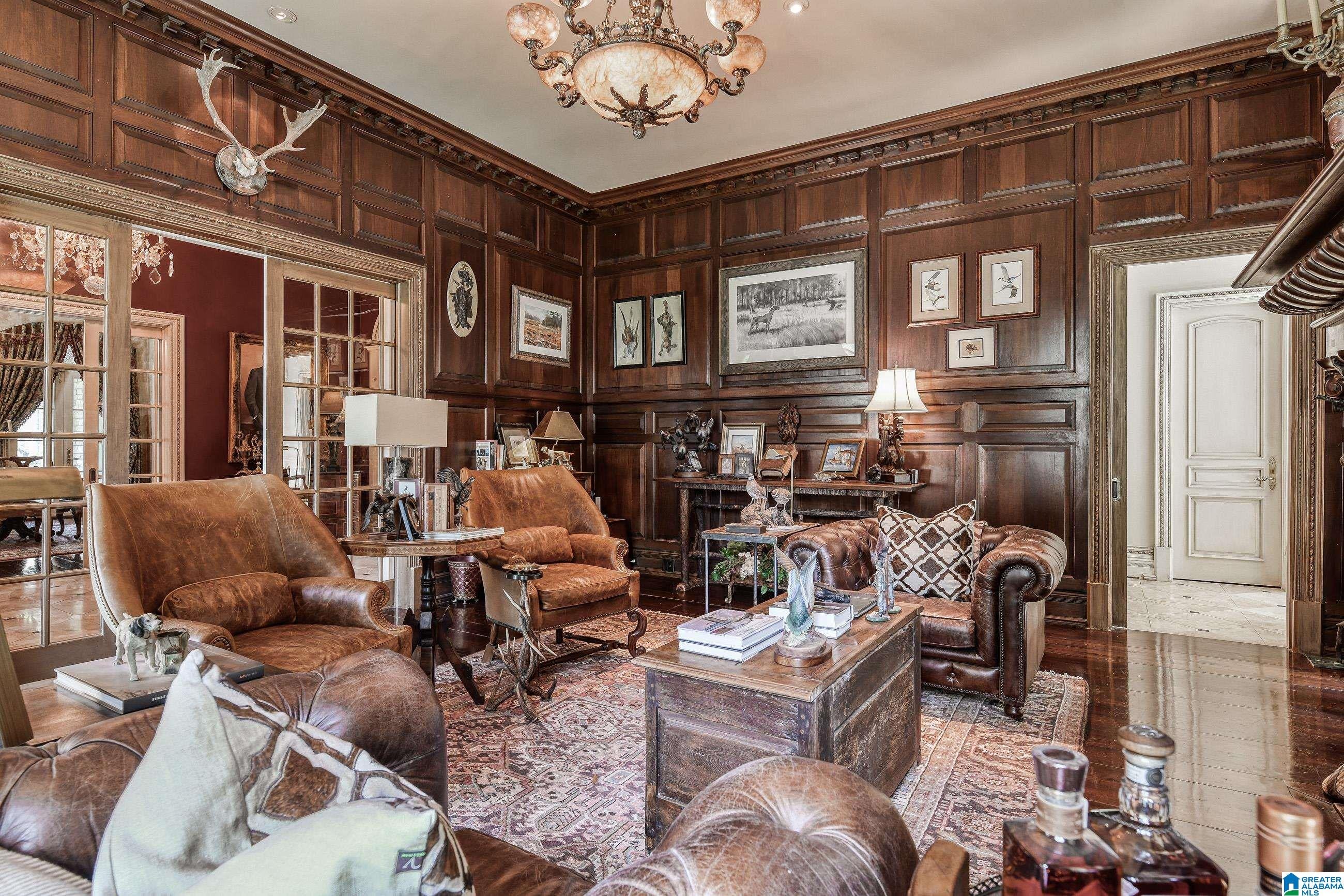 Hoover, Alabama, 35242, United States, 6 Bedrooms Bedrooms, ,8 BathroomsBathrooms,Residential,Active,1711519
