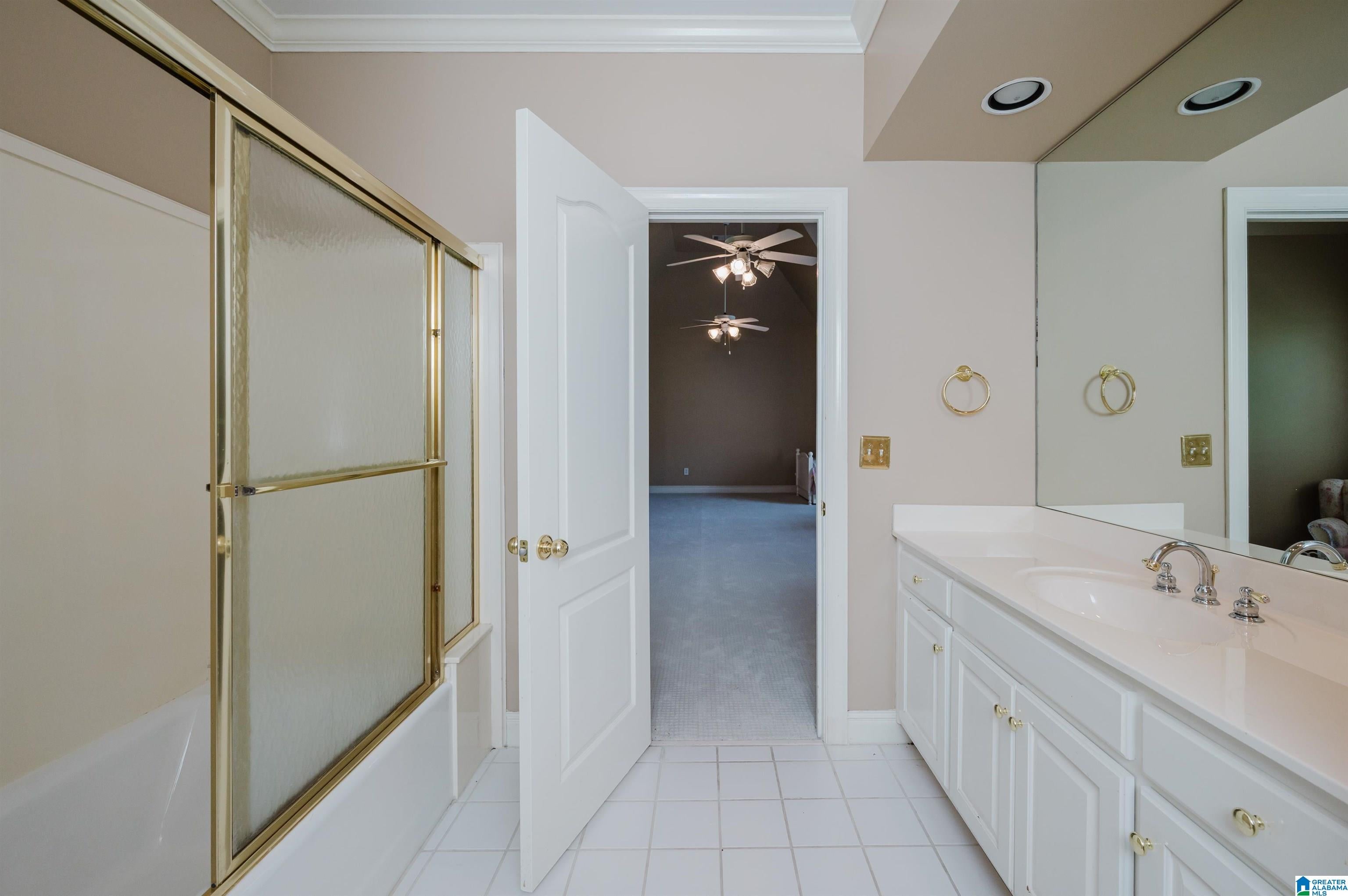 Hoover, Alabama, 35242, United States, ,9 BathroomsBathrooms,Residential,Active,1894783