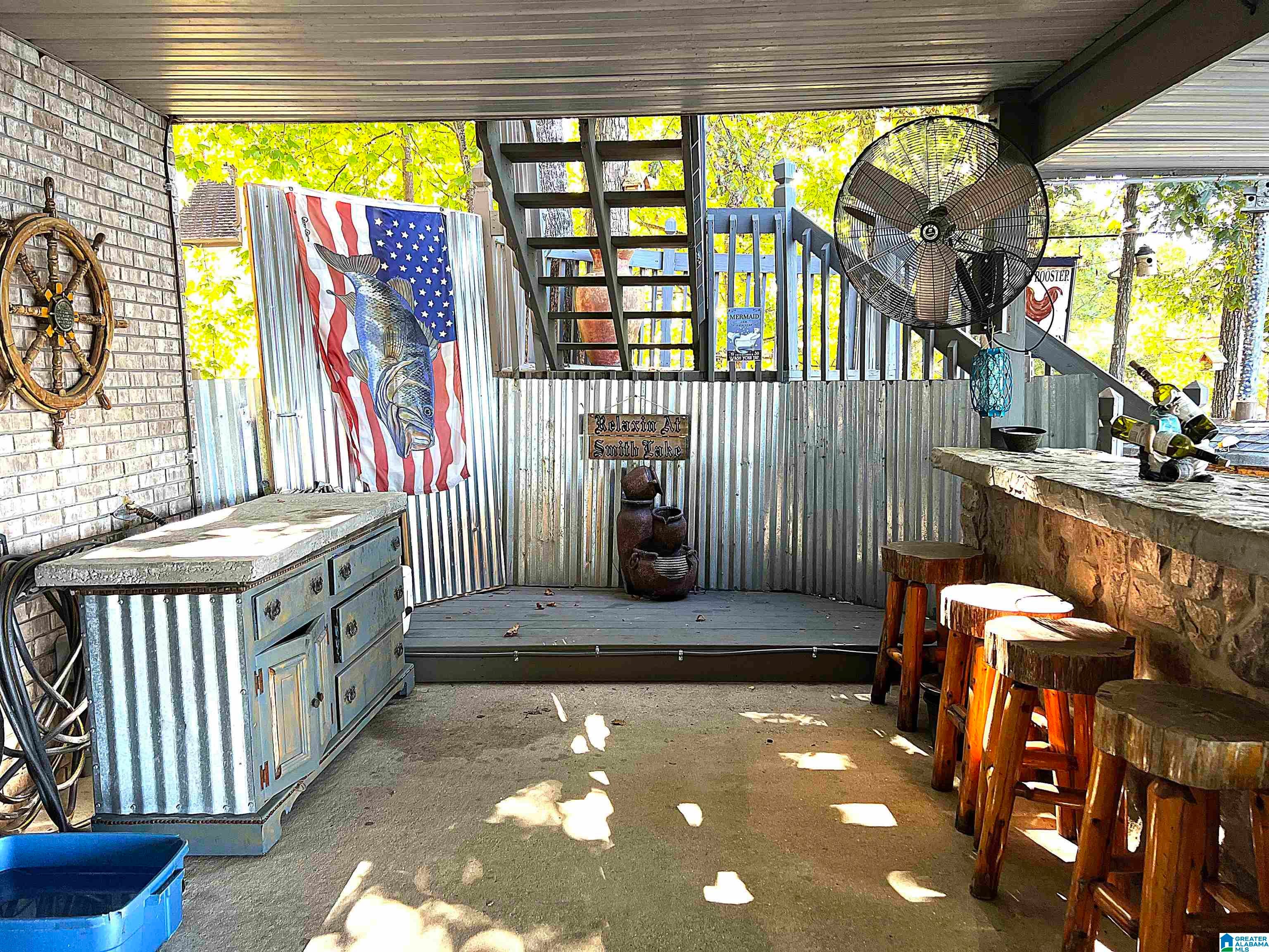 Crane Hill, Alabama, 35053, United States, 5 Bedrooms Bedrooms, ,4 BathroomsBathrooms,Residential,Active,2010198