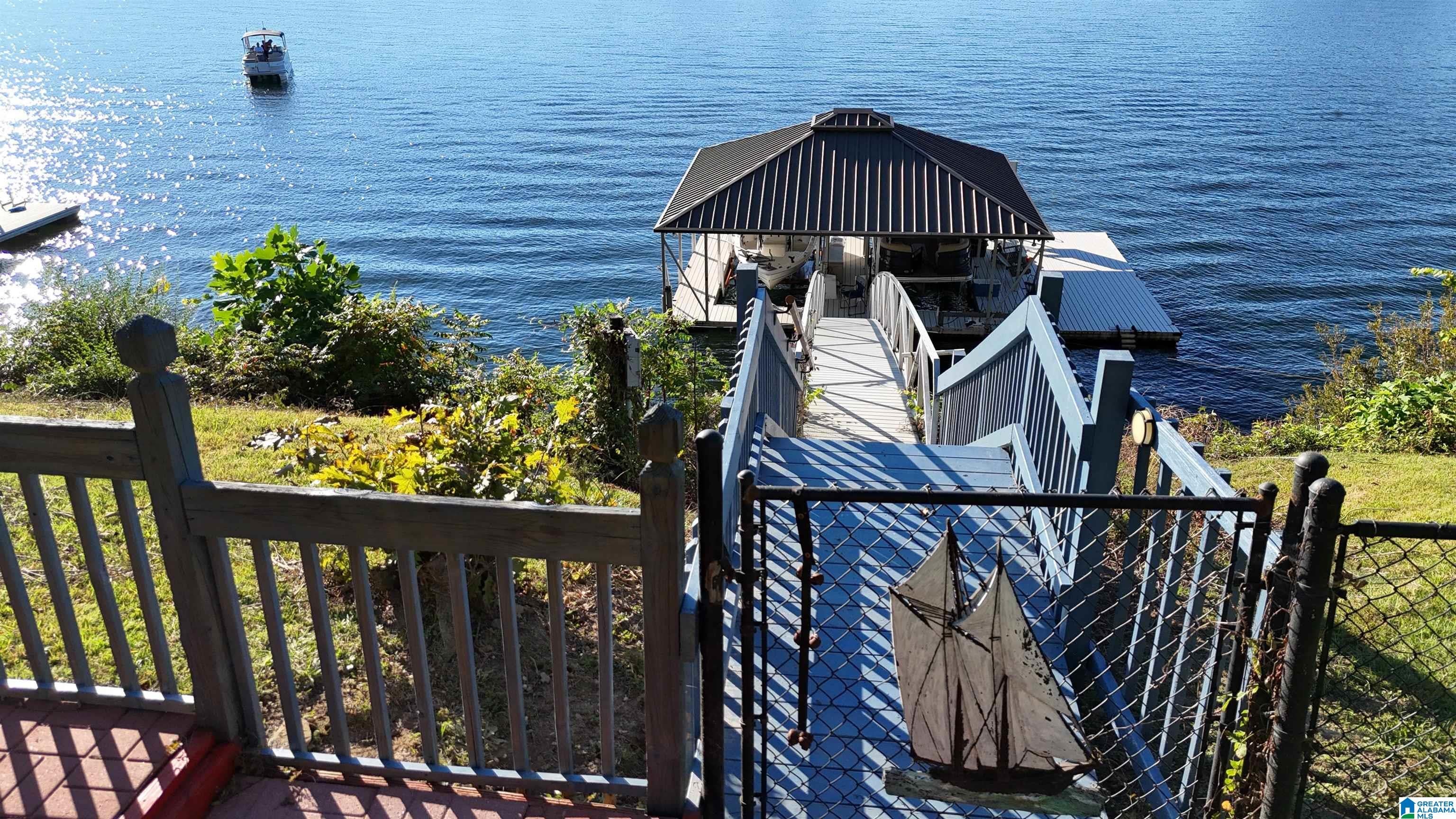 Crane Hill, Alabama, 35053, United States, 5 Bedrooms Bedrooms, ,4 BathroomsBathrooms,Residential,Active,2010198