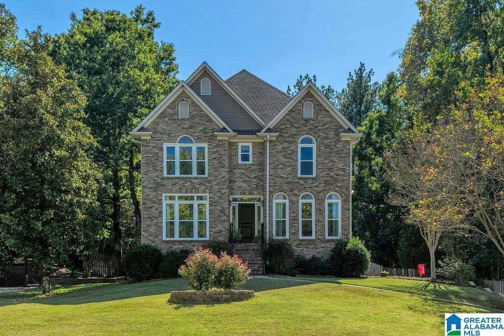 2350 WOODHIGHLANDS DR, HOOVER, AL 35244 Single Family Residence For