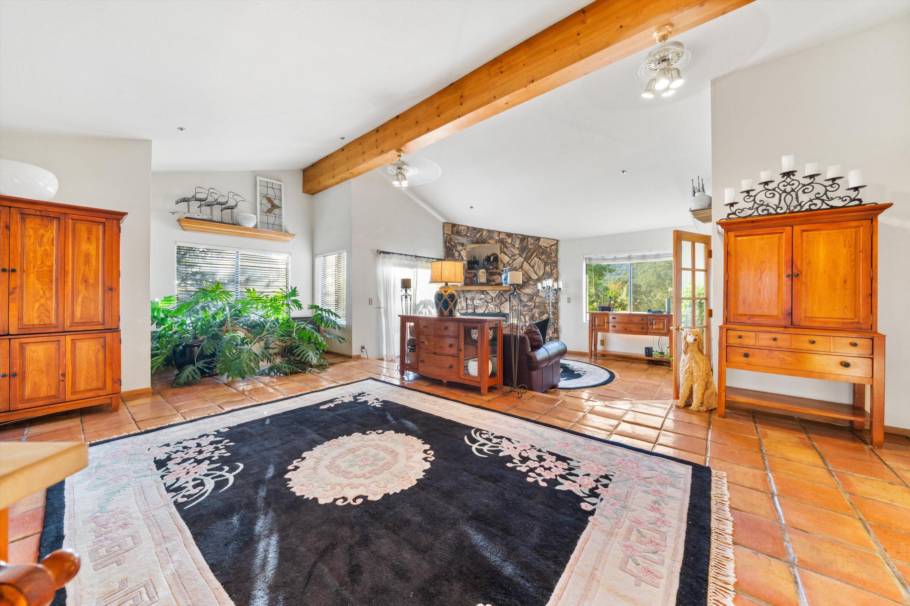 Tehachapi, California, 93561, United States, 3 Bedrooms Bedrooms, ,3 BathroomsBathrooms,Residential,Active,1945509