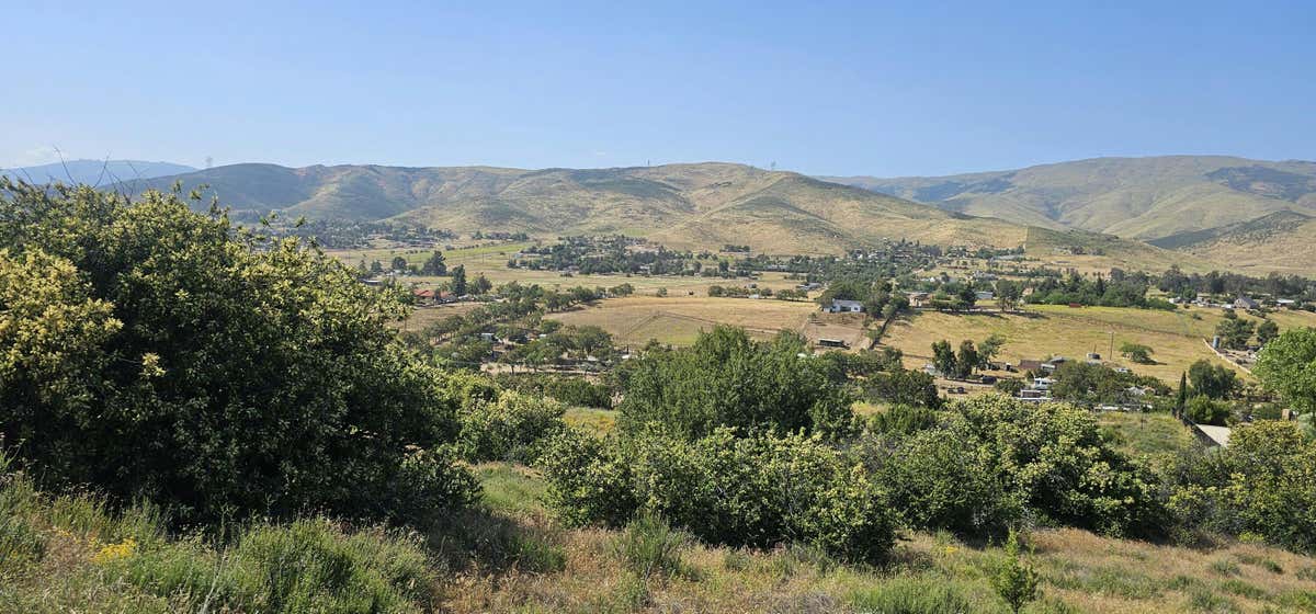 SIERRA HIGHWAY, AGUA DULCE, CA 91390, photo 1 of 22