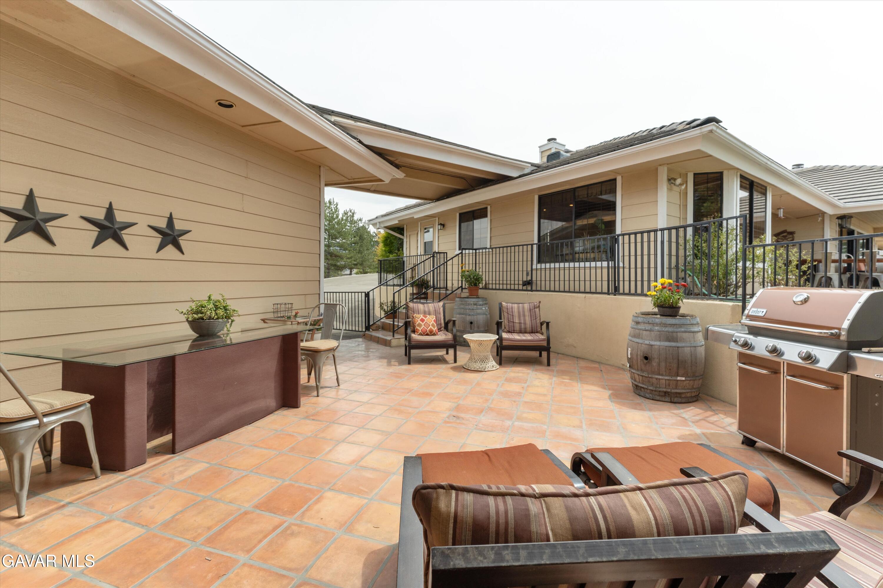 Tehachapi, California, 93561, United States, 4 Bedrooms Bedrooms, ,4 BathroomsBathrooms,Residential,Active,1929779