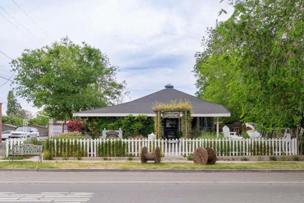 211 S CURRY ST, TEHACHAPI, CA 93561 - Image 1