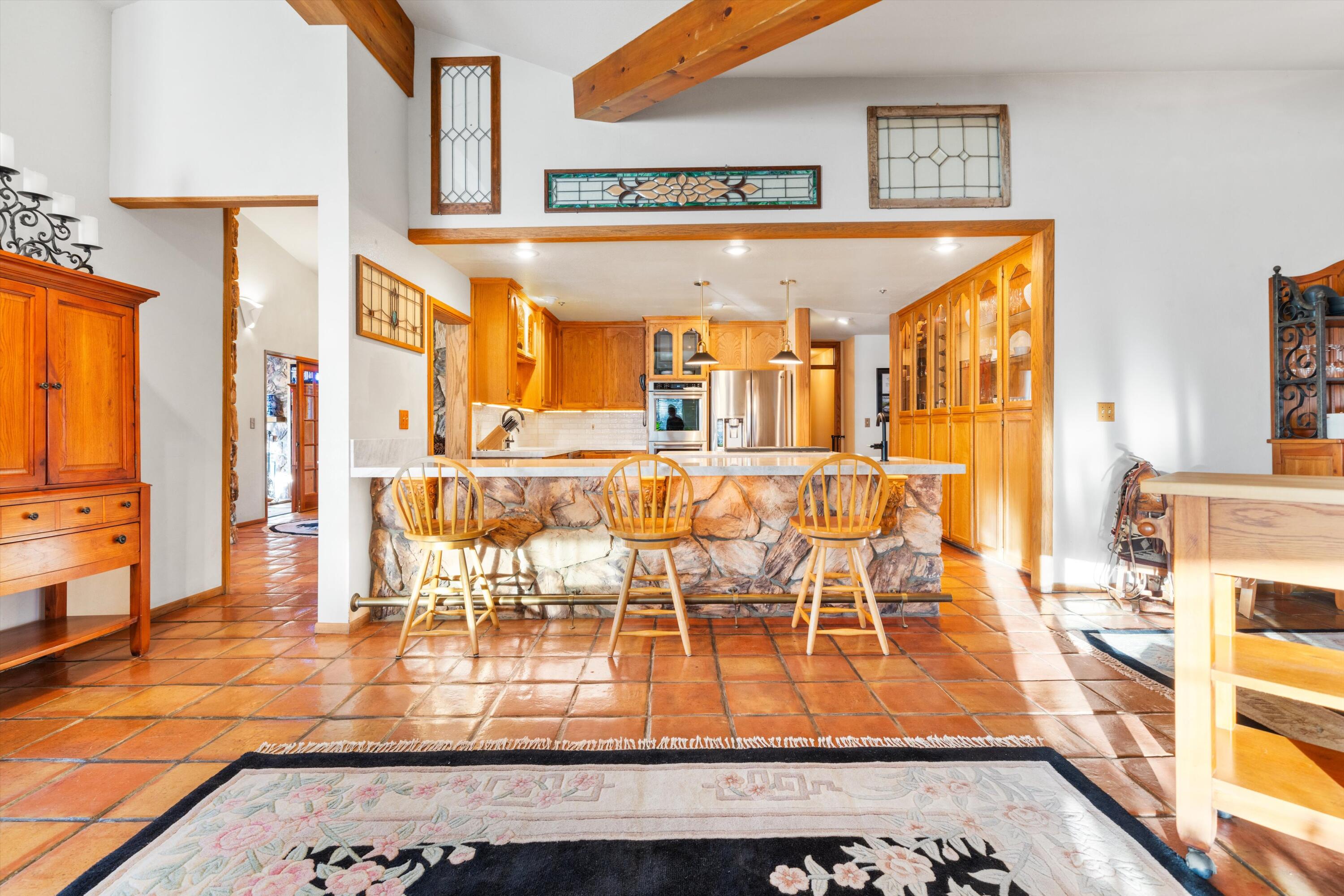 Tehachapi, California, 93561, United States, 3 Bedrooms Bedrooms, ,3 BathroomsBathrooms,Residential,Active,1945509