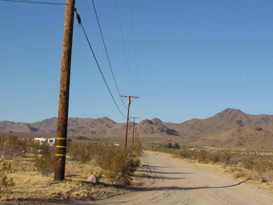 17485 FERN DR, LUCERNE VALLEY, CA 92356, photo 3 of 8