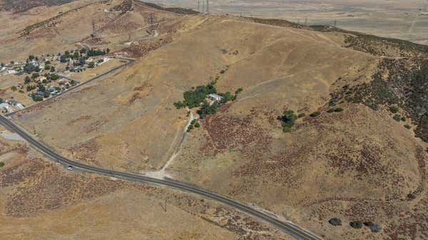 13113 JOHNSON RD, LAKE HUGHES, CA 93532 - Image 1