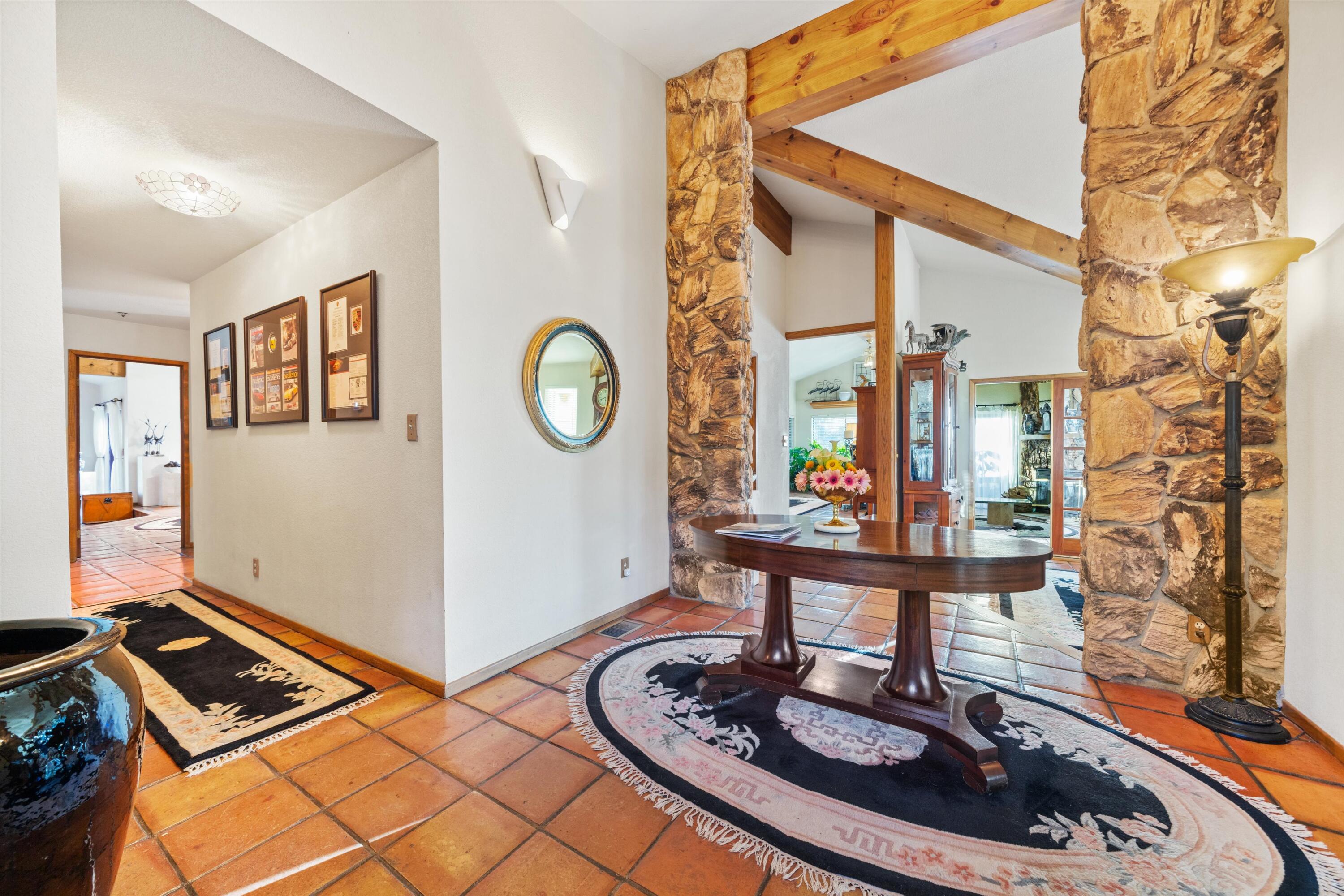 Tehachapi, California, 93561, United States, 3 Bedrooms Bedrooms, ,3 BathroomsBathrooms,Residential,Active,1945509