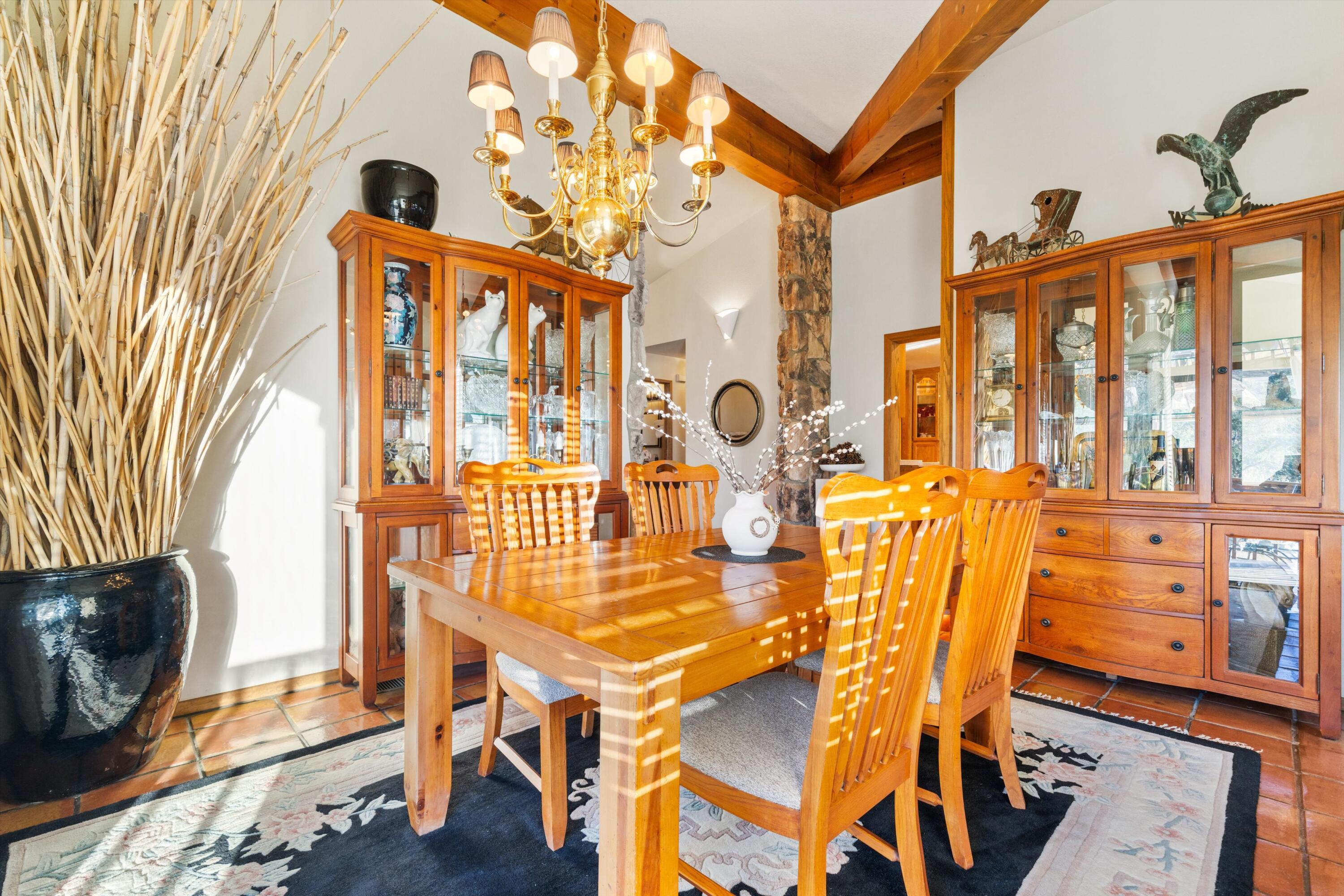 Tehachapi, California, 93561, United States, 3 Bedrooms Bedrooms, ,3 BathroomsBathrooms,Residential,Active,1945509