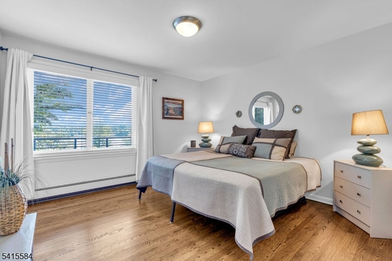Hopatcong Boro, New Jersey, 07821, United States, 3 Bedrooms Bedrooms, ,3 BathroomsBathrooms,Residential,Active,2043427