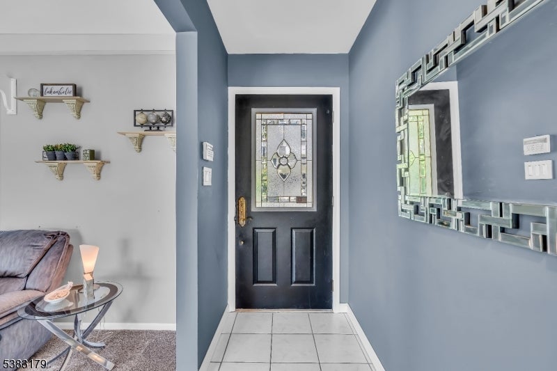 Hopatcong Boro, New Jersey, 07843, United States, 3 Bedrooms Bedrooms, ,2 BathroomsBathrooms,Residential,Active,1946536