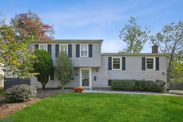 15 SUTTON DR, BERKELEY HEIGHTS, NJ 07922 - Image 1