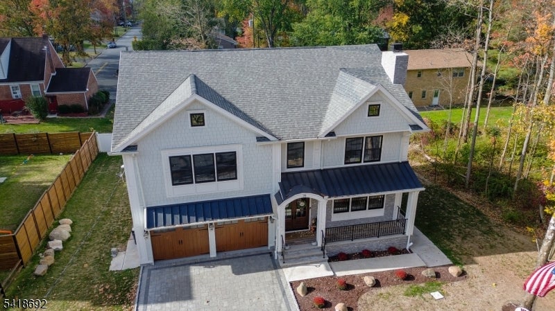 Roseland Boro, New Jersey, 07068, United States, 4 Bedrooms Bedrooms, ,4 BathroomsBathrooms,Residential,Active,2045395