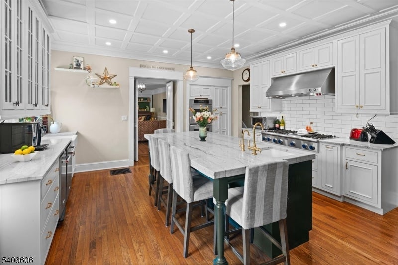 Montgomery Twp., New Jersey, 08558, United States, 6 Bedrooms Bedrooms, ,7 BathroomsBathrooms,Residential,Active,2011882