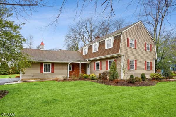 8 FOX CHASE LN, MORRISTOWN, NJ 07960 - Image 1