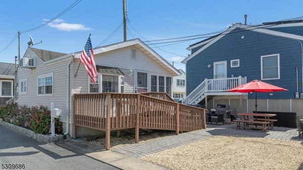 27 E BAYBERRY WAY, LAVALLETTE, NJ 08735 - Image 1