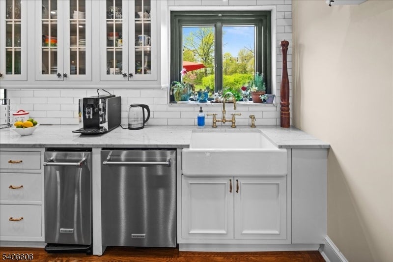 Montgomery Twp., New Jersey, 08558, United States, 6 Bedrooms Bedrooms, ,7 BathroomsBathrooms,Residential,Active,2011882