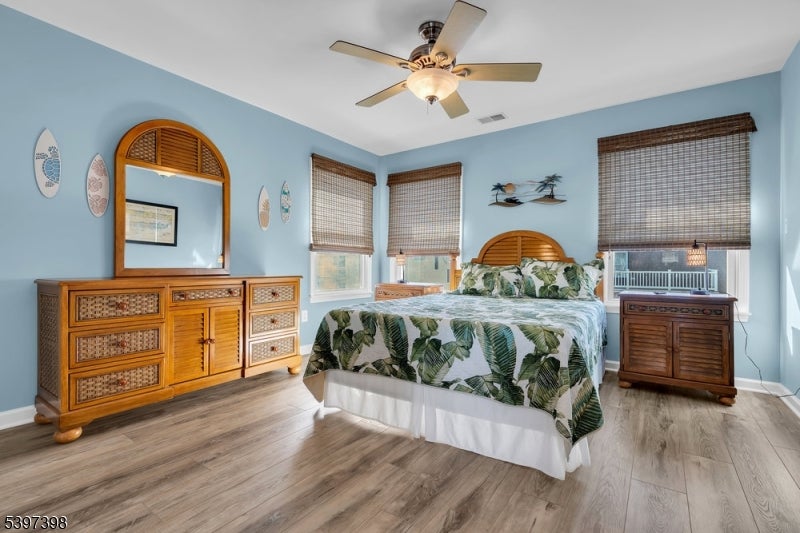 Ship Bottom Boro, New Jersey, 08008, United States, 5 Bedrooms Bedrooms, ,4 BathroomsBathrooms,Residential,Active,1996256