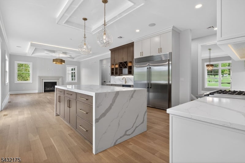 Warren Twp., New Jersey, 07059, United States, 6 Bedrooms Bedrooms, ,8 BathroomsBathrooms,Residential,Active,2052012