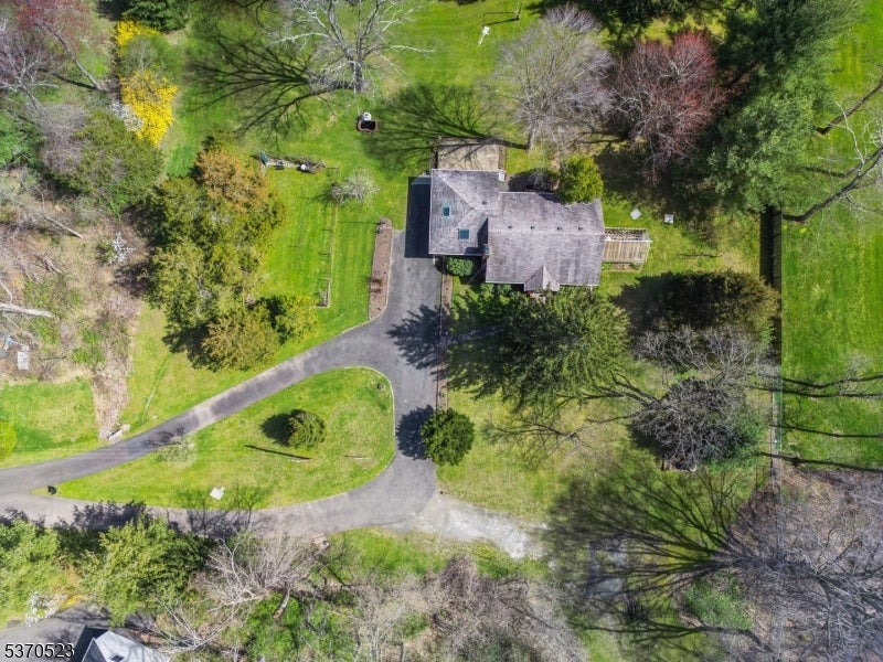 Chatham Twp., New Jersey, 07935, United States, 3 Bedrooms Bedrooms, ,1 BathroomBathrooms,Residential,Active,2013167