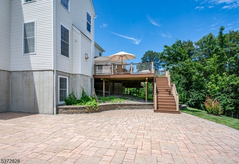 Mount Olive Twp., New Jersey, 07836, United States, 4 Bedrooms Bedrooms, ,6 BathroomsBathrooms,Residential,Active,1902935