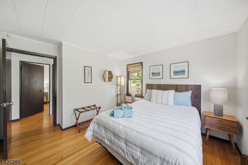 Hopatcong Boro, New Jersey, 07843, United States, 3 Bedrooms Bedrooms, ,2 BathroomsBathrooms,Residential,Active,2043452